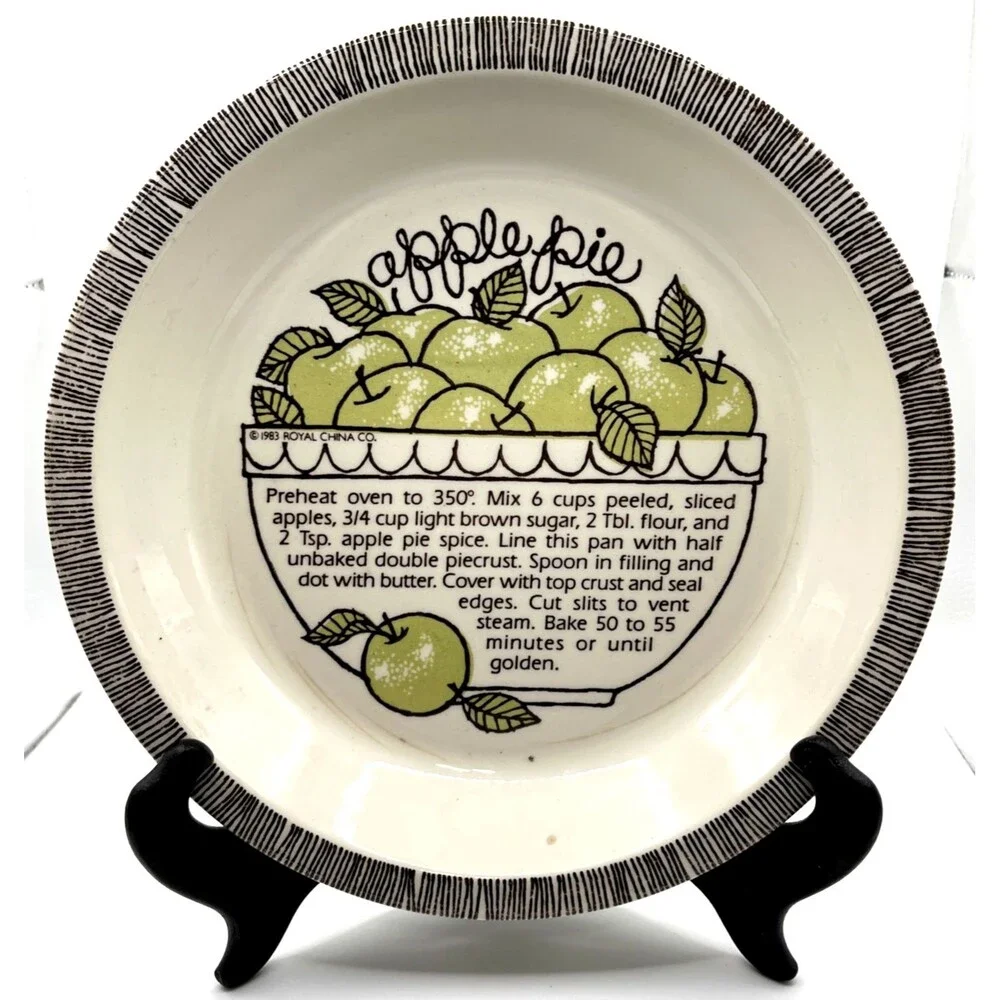 Vintage 1983 Royal China Country Harvest Apple Pie Recipe Baking Pie Plate USA